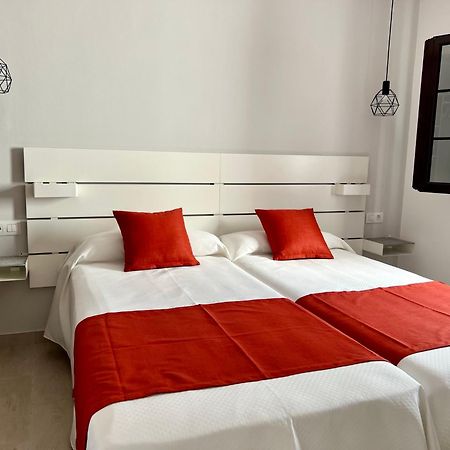 Apartamentos Fayna ปูแอร์โตเดลคาร์เมน ภายนอก รูปภาพ
