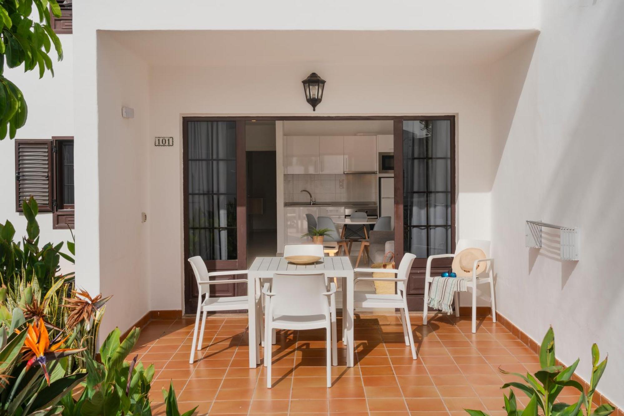Apartamentos Fayna ปูแอร์โตเดลคาร์เมน ภายนอก รูปภาพ